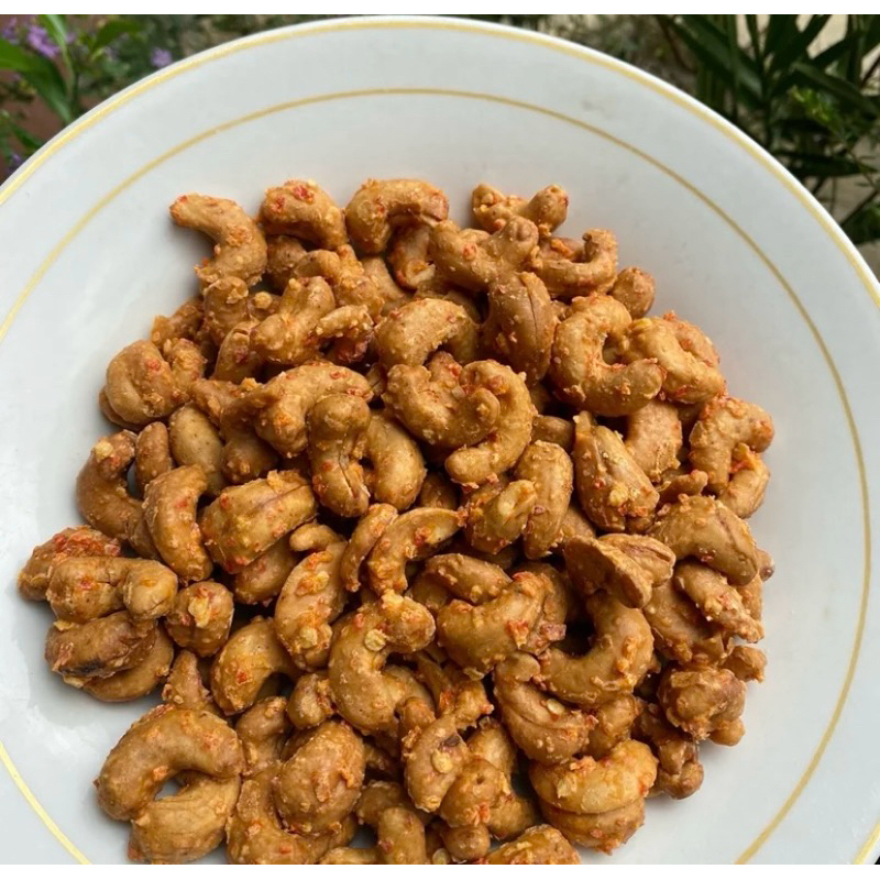 

Kacang mete varian rasa