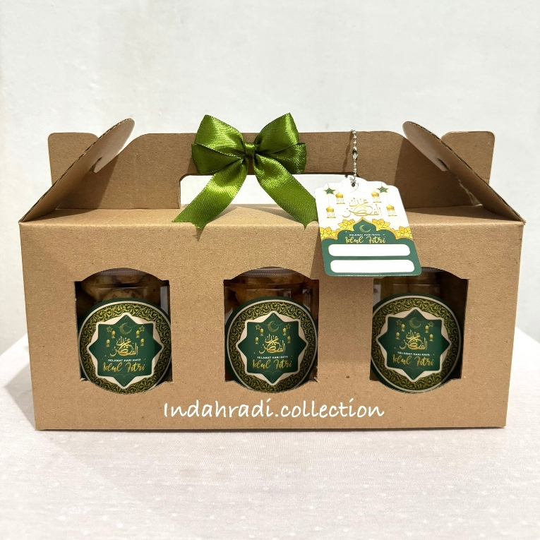 

HAMPERS SNACK JAR IDUL FITRI ISI 3 TOPLES SNACK