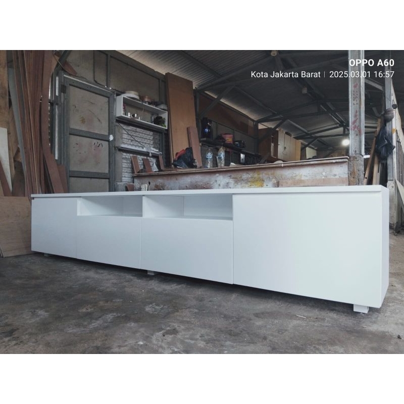 MEJA TV,BUFET TV, KABINET TV,Backdrop Tv kabinet Minimalis Modern..