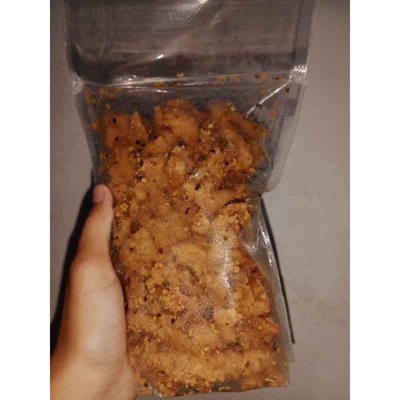 

Kulit Ayam Krispy Asin Daun Jeruk 300 Gram