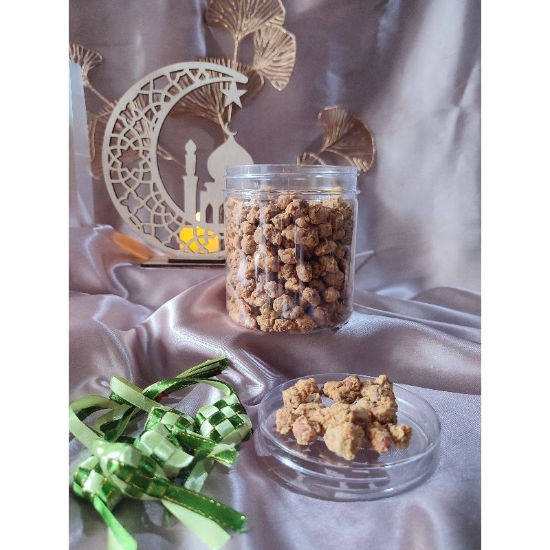 

Kacang Medan Idul Fitri Hampers