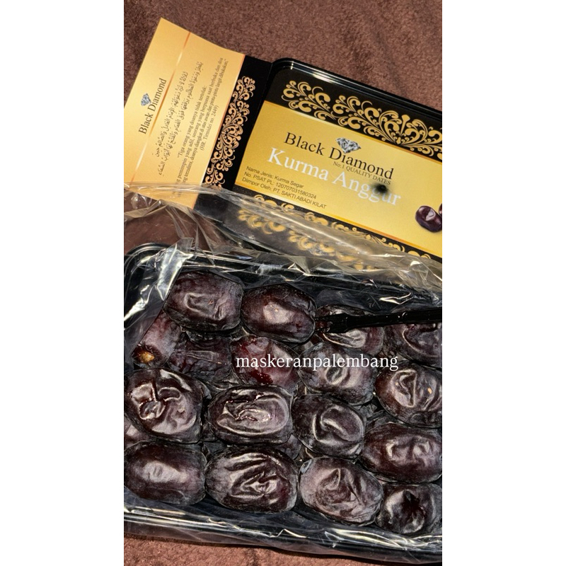 

KURMA ANGGUR BLACK DIAMOND