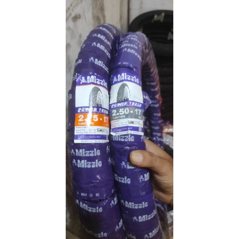 ban luar mizzle power tredd 250/70 - 275 ring 17