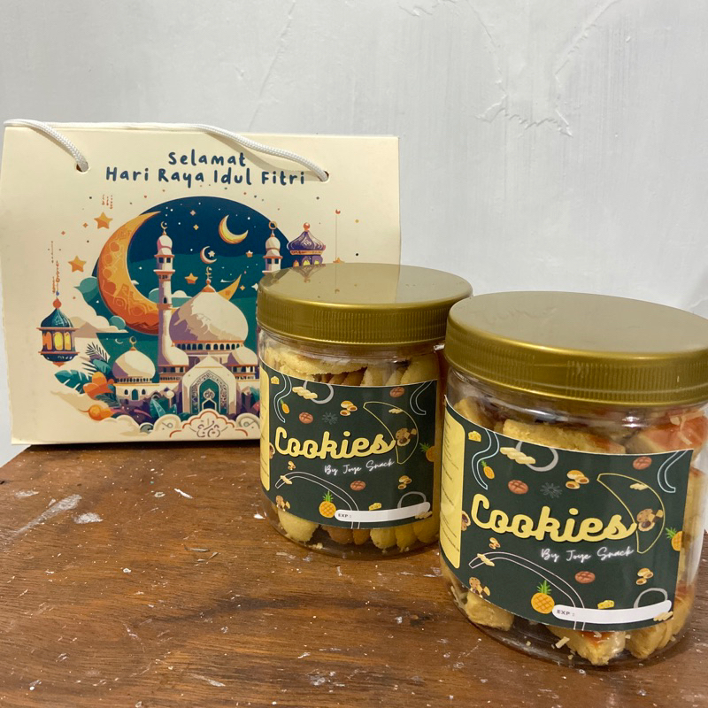 

Joyesnack - Kue Kering / Kue Lebaran 250gr ( FREE Tas Hampers Setiap Pembelian 2 Toples )