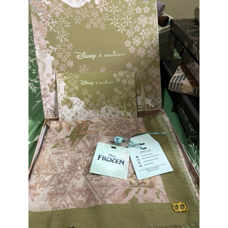 PL Button Scarf Disney Frozen Willow 230.000