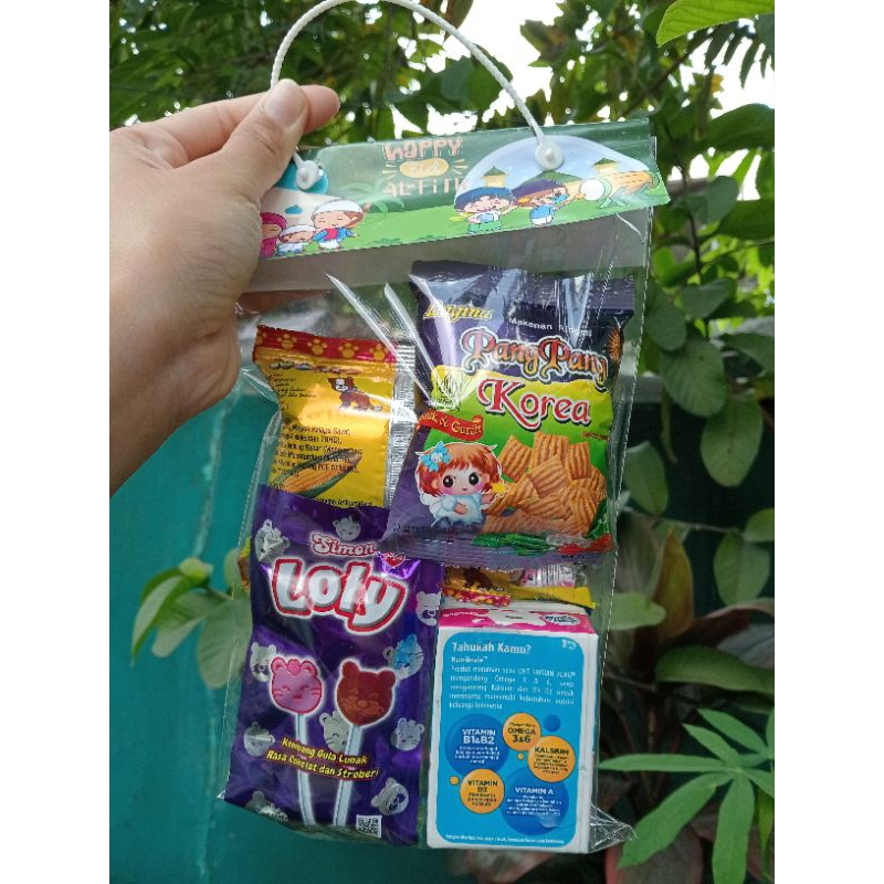 

hampers/parsel lebaran buat anak anak(bocil)