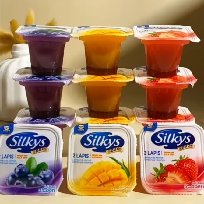 

Jelly Silkys Duo Puding Rasa Buah 1 Kg / Jelly Puding 2 lapis dengan Rasa Buah silky's duo pudding