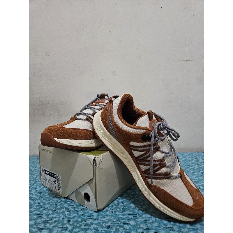 Kanky Kitadake Brown/Beige