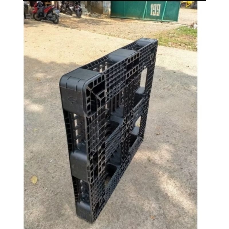 

Pallet Plastik Bekas Uk 110*110*12