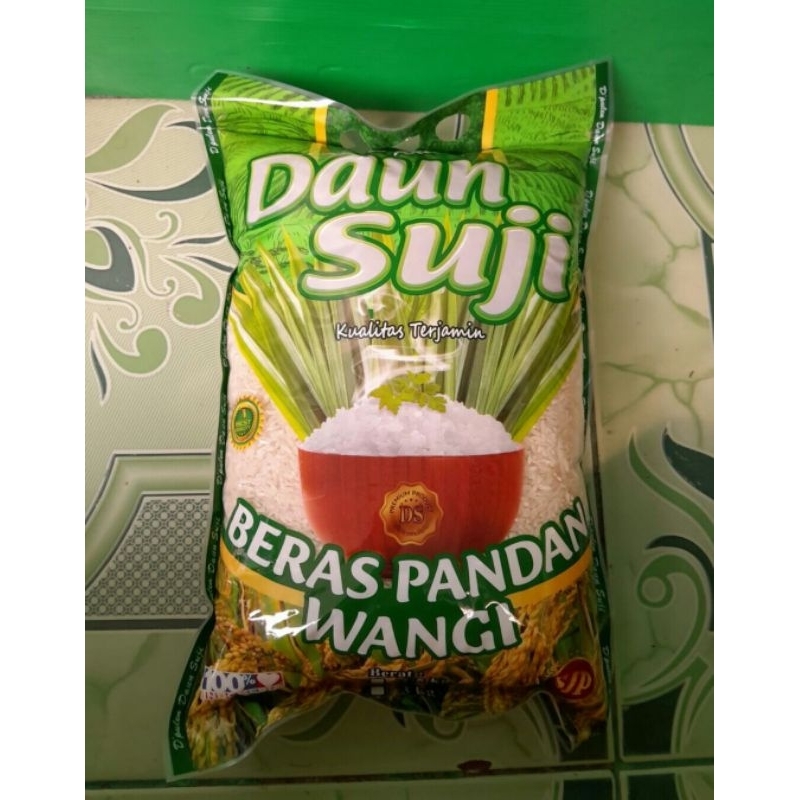 

BERAS SUPER DAUN SUJI KEMSAN 3KG