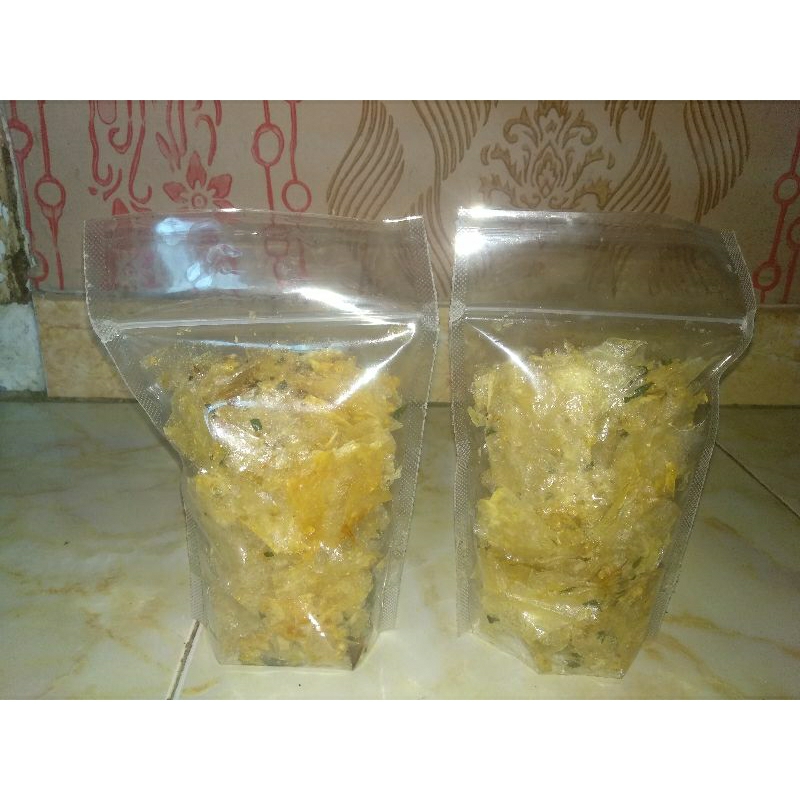 

pikca ,kripik kaca daun jeruk 100 gr original dan pedas