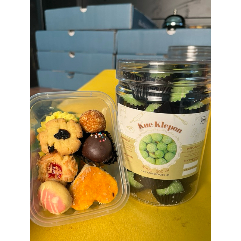 

Kue Kering Ukuran Toples 750 ml Free Tester By TripleL cookies