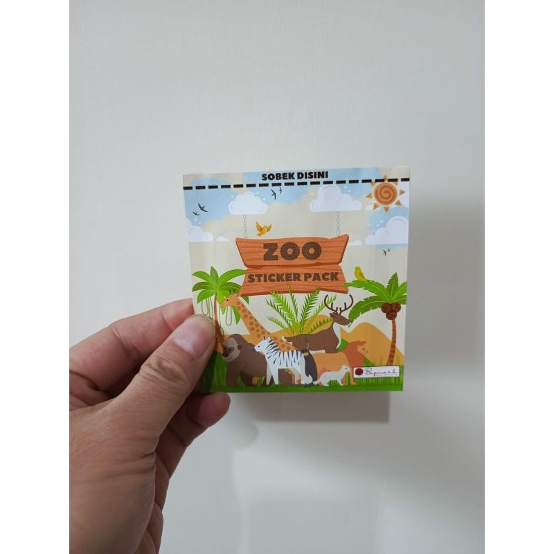 Stiker koleksi Buku cerita anak tema kebun binatang Zoo
