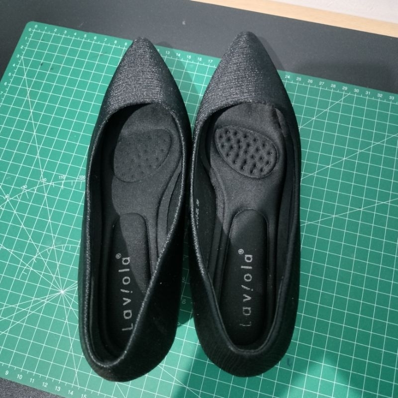 Preloved Sepatu Wanita Laviola