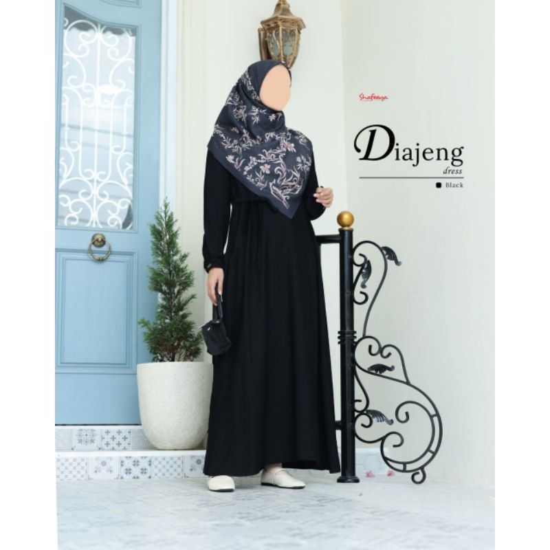 DIAJENG DRESS BY SHAFEEYA - GAMIS HITAM POLOS CANTIK