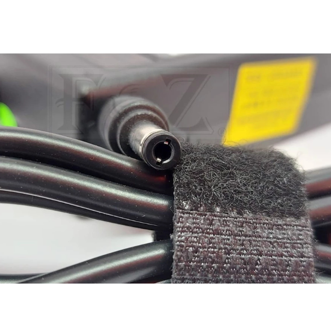 Charger Adaptor Laptop Toshiba Dynabook