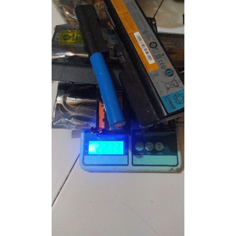 Batre laptop bekas drop