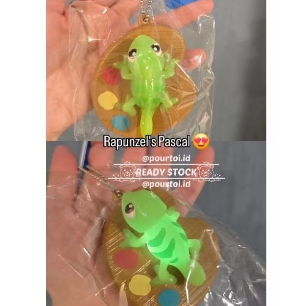 TOKYO DISNEYSEA - FANTASY SPRING - RAPUNZEL PASCAL LANTERN TINKERBELL PETER PAN LIGHT UP Keychain Ga