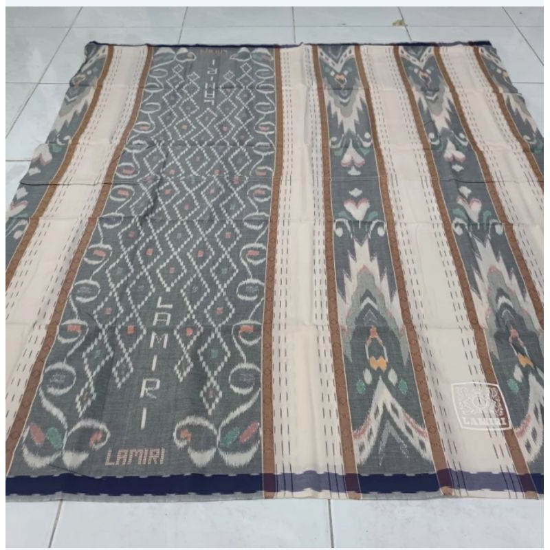 Sarung Lamiri afkir  Jahitan Tengah