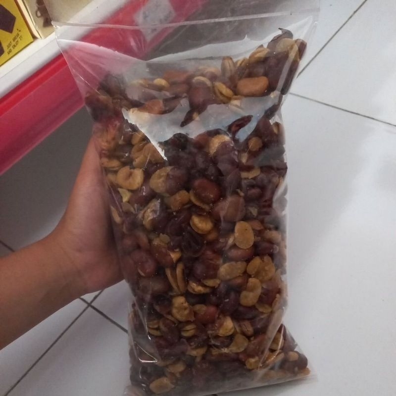 

KACANG KORO KULIT ASIN 875gram