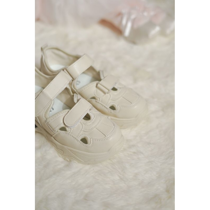 chic fortune sneakers impor fashion sk1042