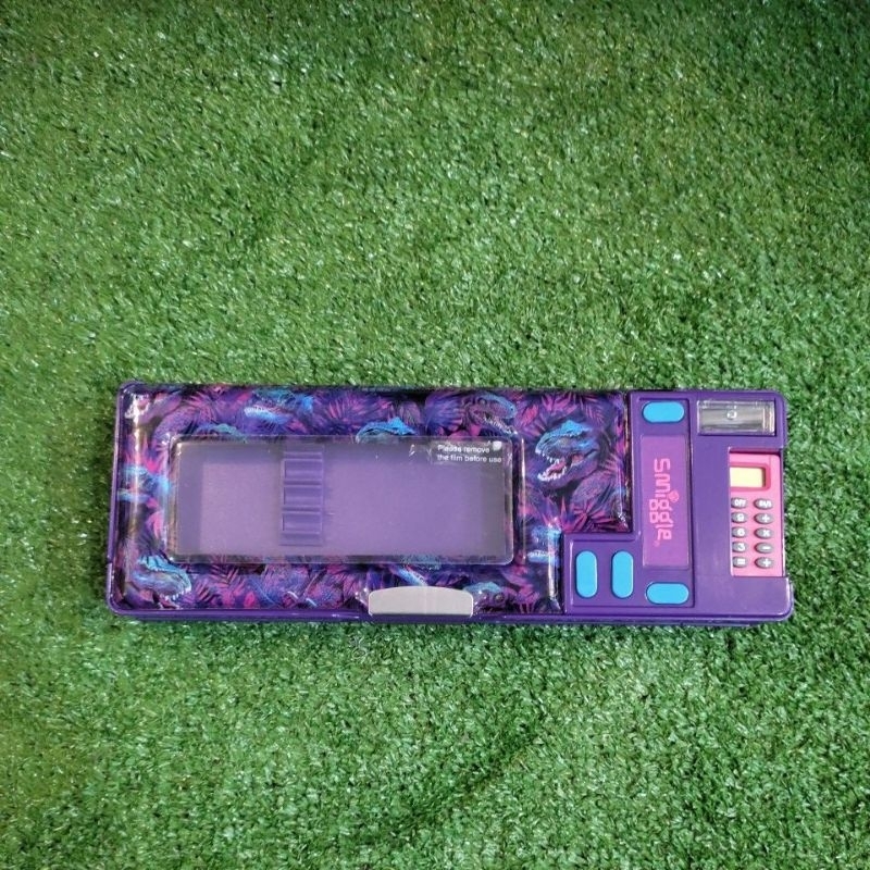 

Tempat Pensil Smiggle pop out w roar