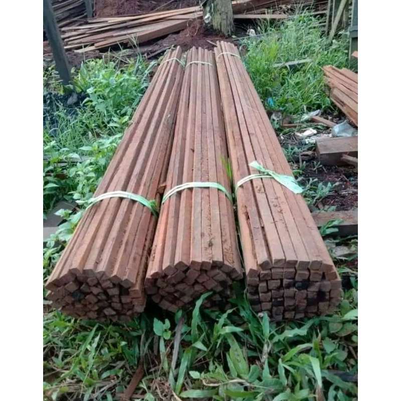 reng kayu Ulin/stik/Lis 1CmX2Cm panjang 30 cm