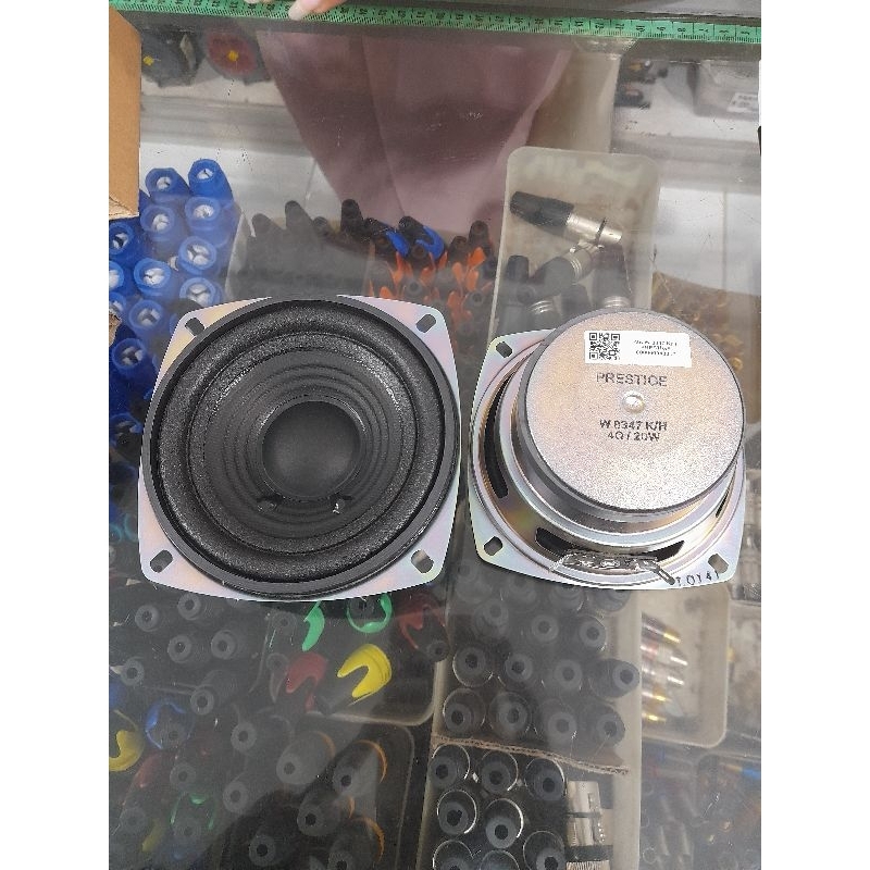 Speaker 4 inc 20 watt wofer