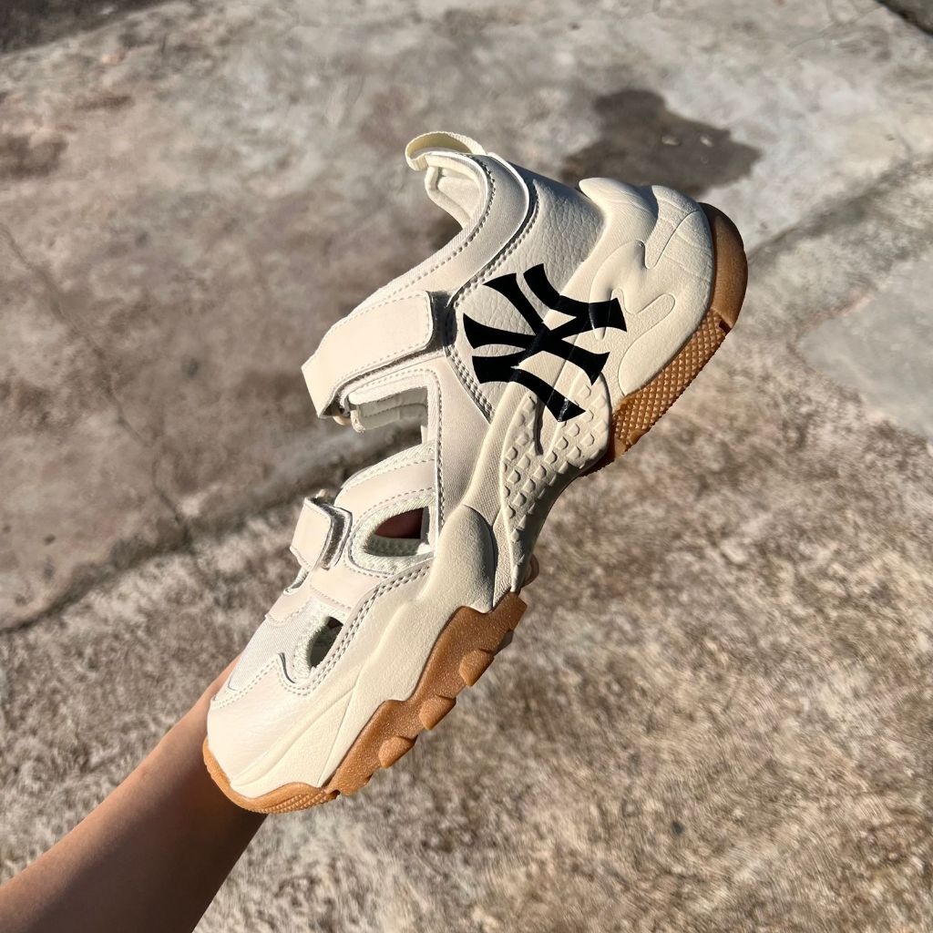 Sandal MLB Bigball Chunky Mask 3ASDCH133 [Seri 2023] Ready Size 37,5 - 41