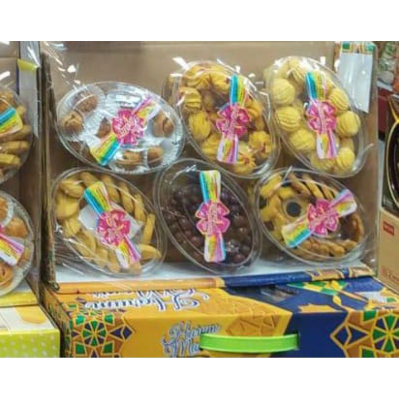 

2025 HAMPERS LEBARAN IDUL FITRI KUE KERING BOX TOPLES TAHUN BARU KUE MENTEGA HARUM MANIS
