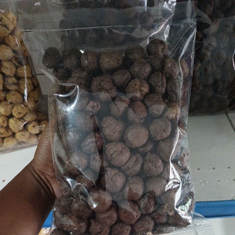 

Soes_coklat_500gr