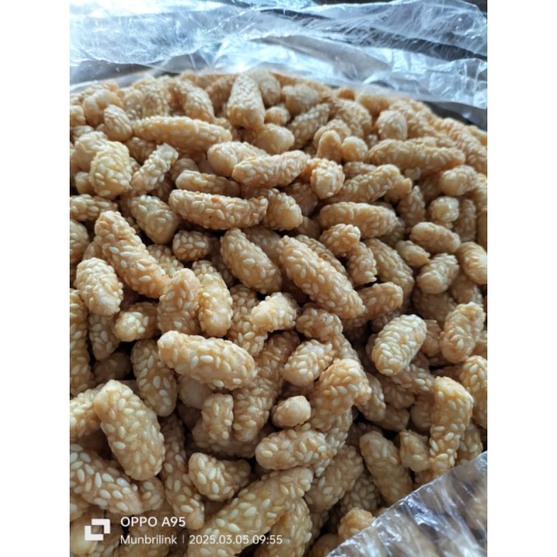

keciput ketan asli ful wijen 1/4 kg