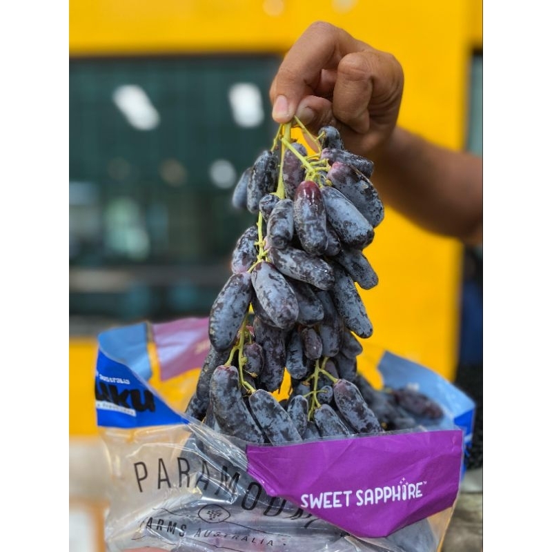 

anggur black saphire moon drop