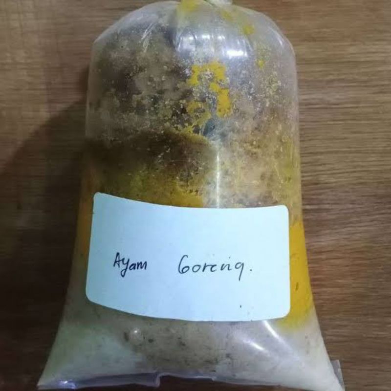 

Bumbu Giling Ayam Goreng Lengkuas 250 gram