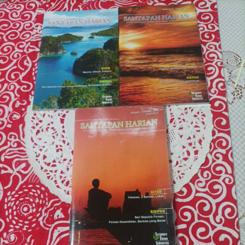 Buku bekas Renungan Kristen "Santapan Harian" tahun 2019/2020