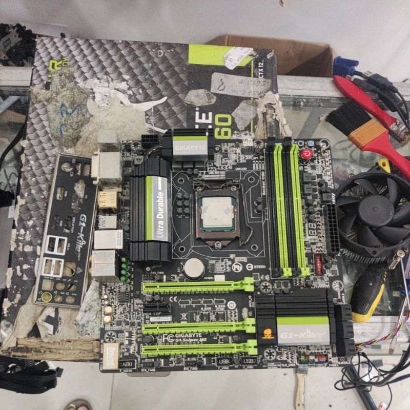 mainboard Gigabyte g1 sniper m5 ddr3 + procsesor core i7-4770 gen4
