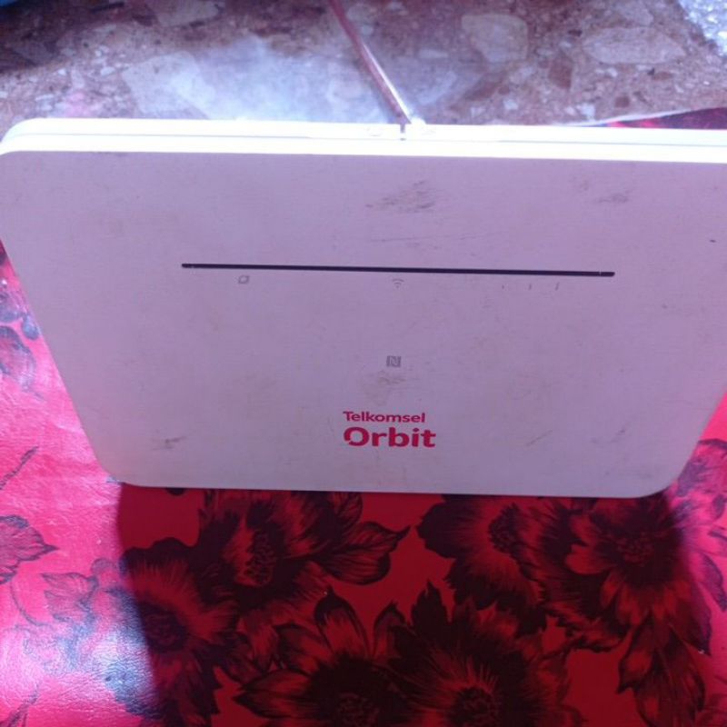 ROUTER MODEM ORBIT HUAWEI B311B-853 RT RW NET GSM HOTSPOT VOUCHERAN