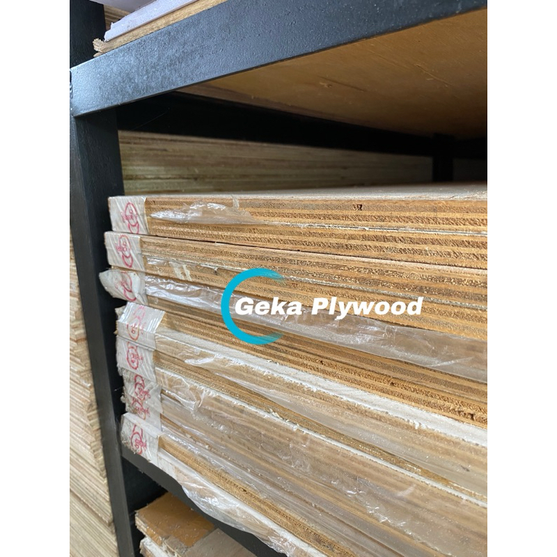 Triplek 12mm Minto SF 122x244cm