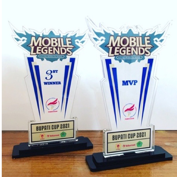 Piala Mobile Legend Piala E Sport Plakat ML Plakat Mobile Legend Akrilik