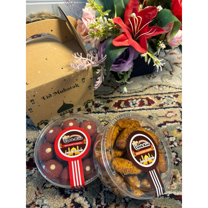 

bundle hampers palm cheese cookies & red velvet cookies