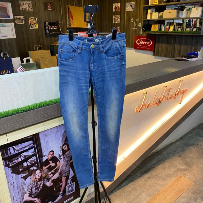 COLORBOX Celana Jins Wanita - Ice Blue