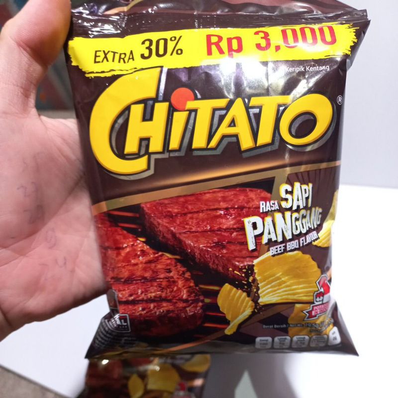 

CHITATO (isi 10)