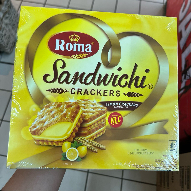 

Roma sandwichi