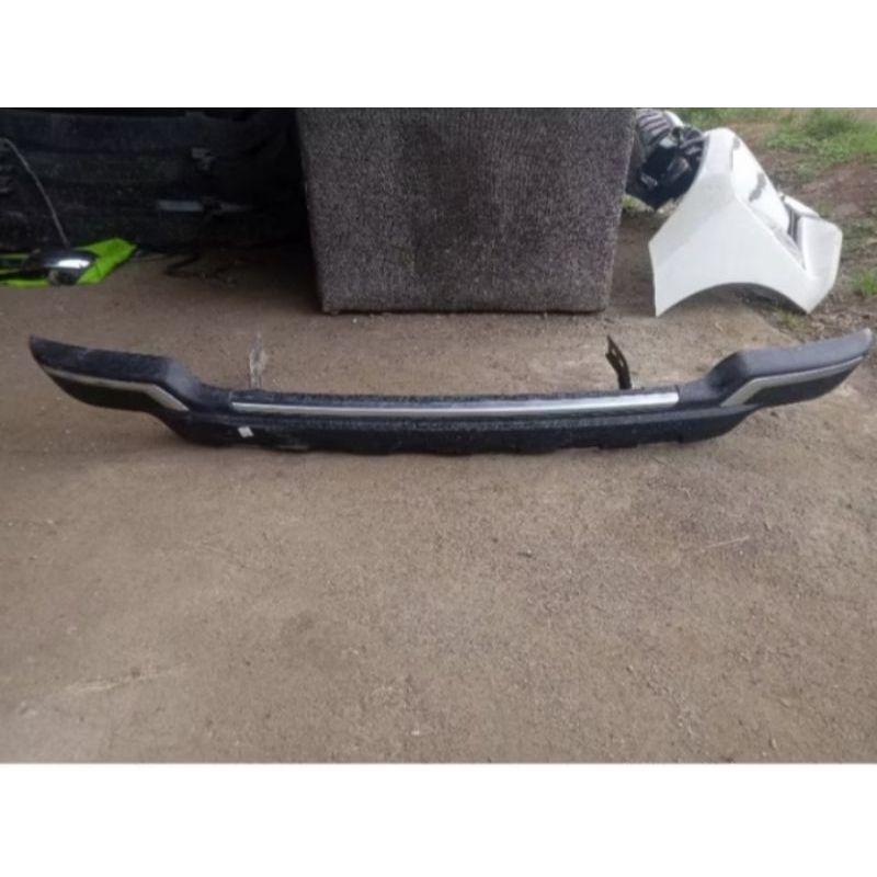 tanduk belakang Innova 2015