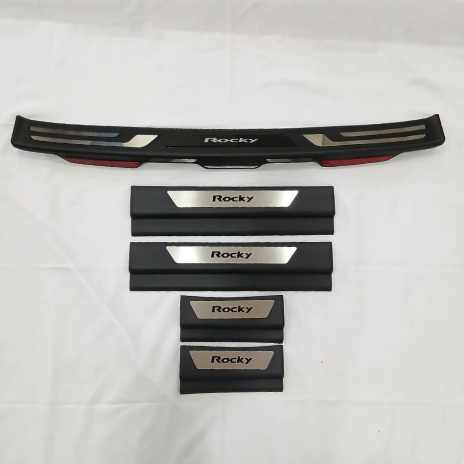 Sillplate Injakan Samping Injakan Belakang Mobil Toyota Rocky 2022