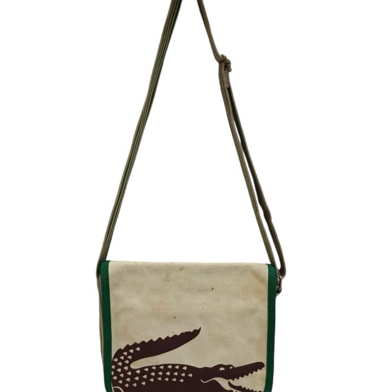 Preloved tas selempang canvas Lacoste