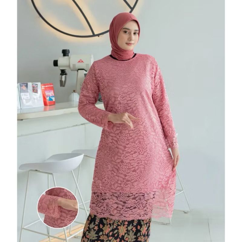 PROMO DISKON 30% SETELAN KEBAYA TUNIK-SETELAN KEBAYA TUNIK BROKAT JUMBO -Setelan Kebaya Tunik Brukat