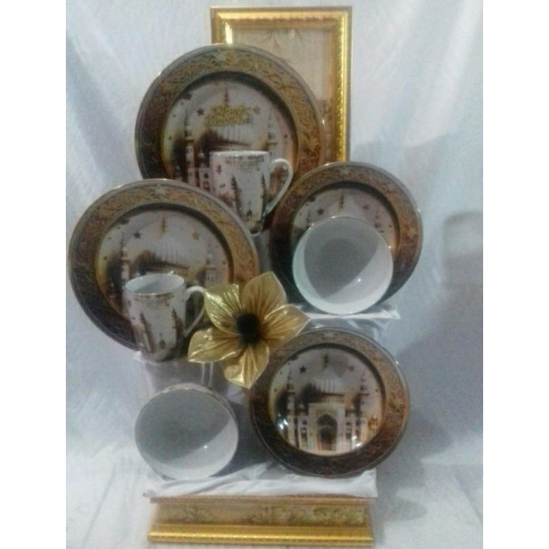

parcel lebaran keramik 2025(f)