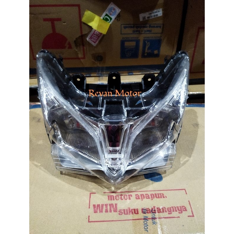 Lampu  depan Vario techno 125 kzr injkesi tahun 2012,2013,2014