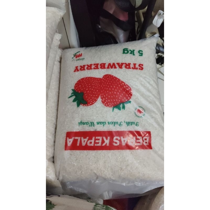 

BERAS STRAWBERY 5KG